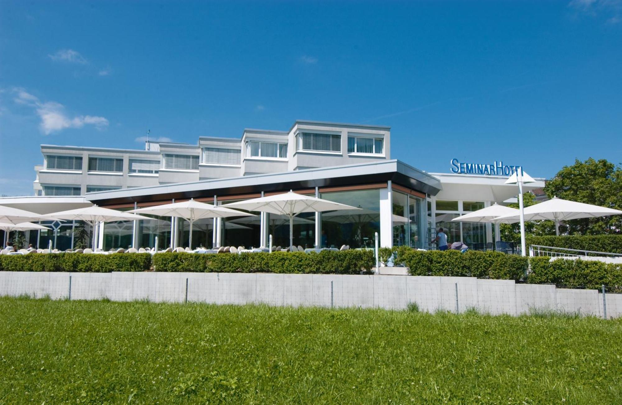 Seminarhotel Am Aegerisee Unterägeri Exterior photo